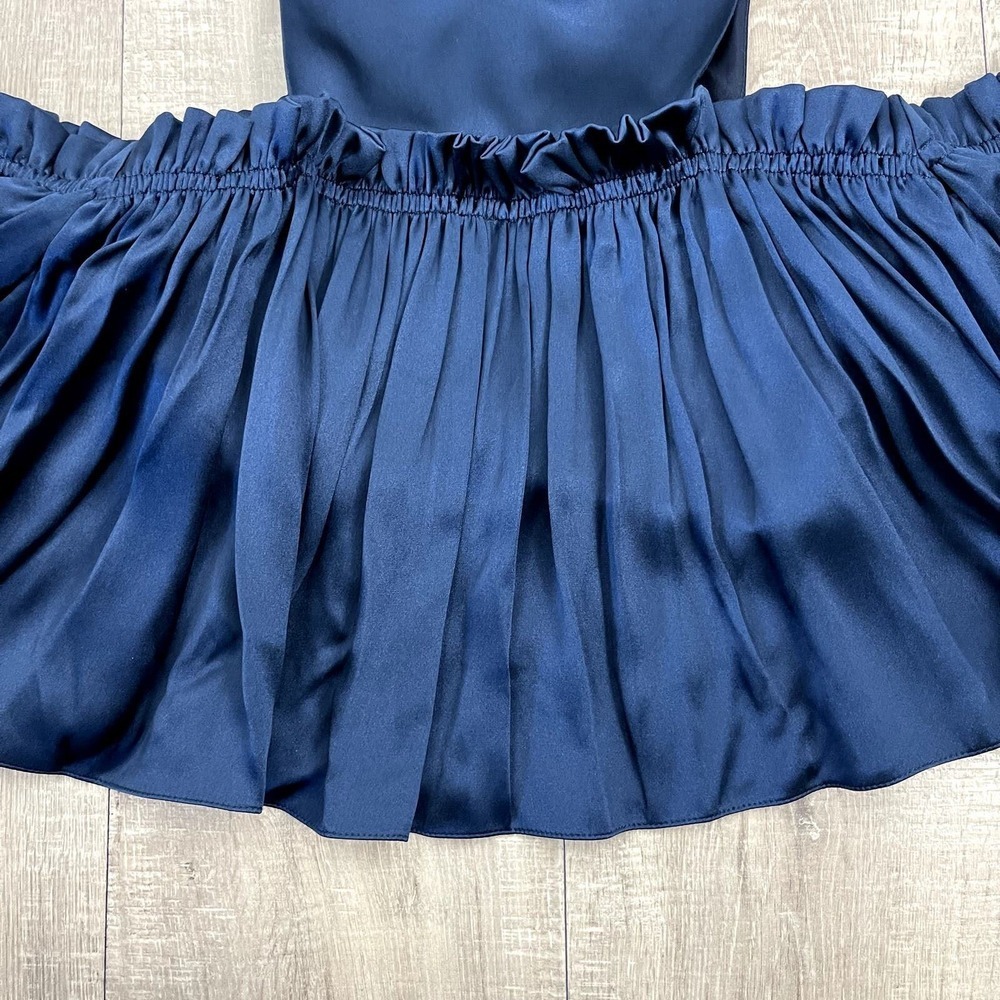 Jill Stuart Satin Top Womens XS Blue Cropped Off Shoulder Pleated Ruffle - Picture 4 of 16